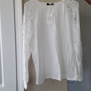 White lace raglan top